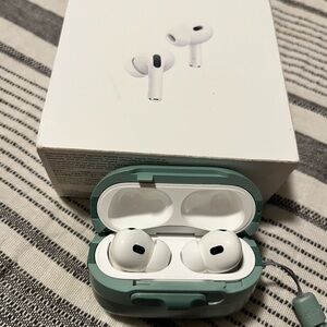 Apple AirPods Pro with Mint Green Case